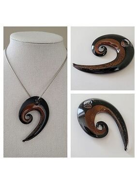 𝅺Lia Sophia Necklace with Murano Glass Pendant #0032